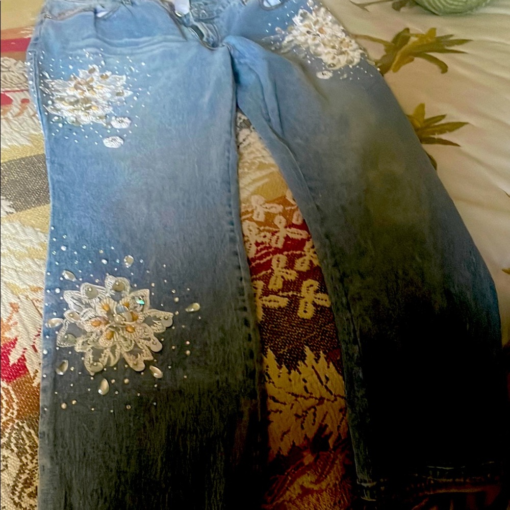 DG2 women’s Embellished Blue Women's Jeans - Floral Crystal Detail size 14P